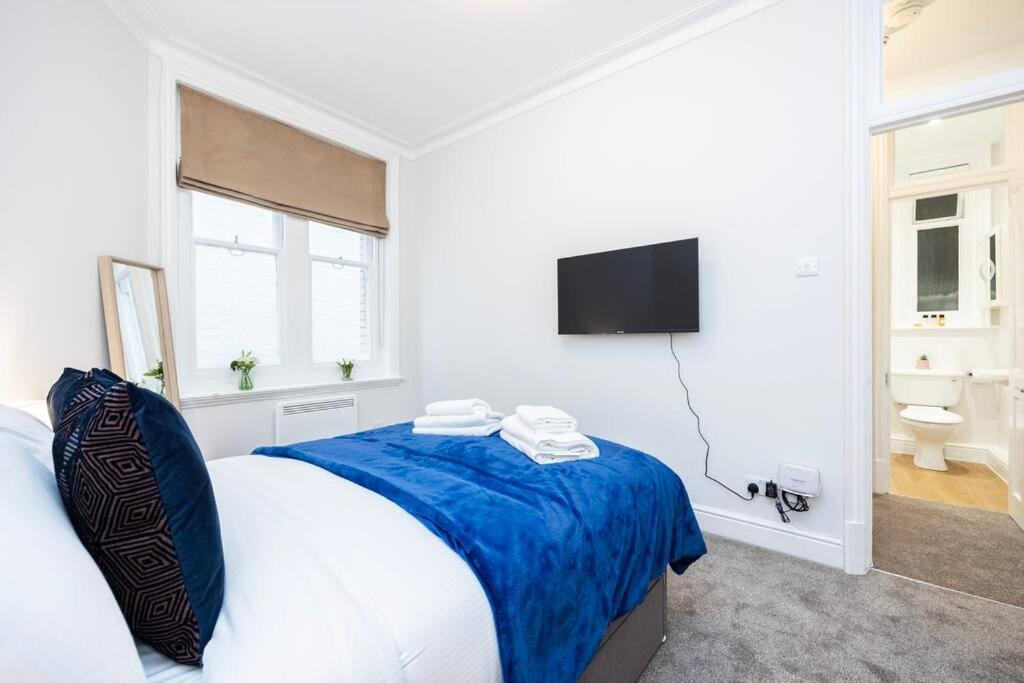 Stylish Studio In Leicester Square ลอนดอน ภายนอก รูปภาพ