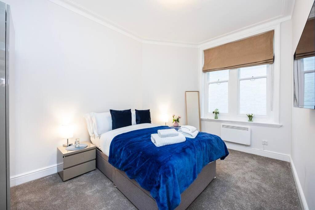 Stylish Studio In Leicester Square ลอนดอน ภายนอก รูปภาพ